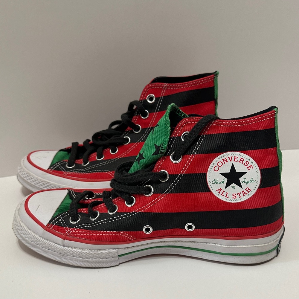 Converse All Star High Tops. Black and Red Striped
